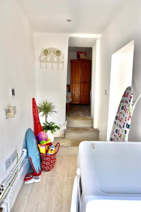 Spacious Cottage In The Village Of Wembury Exterior foto